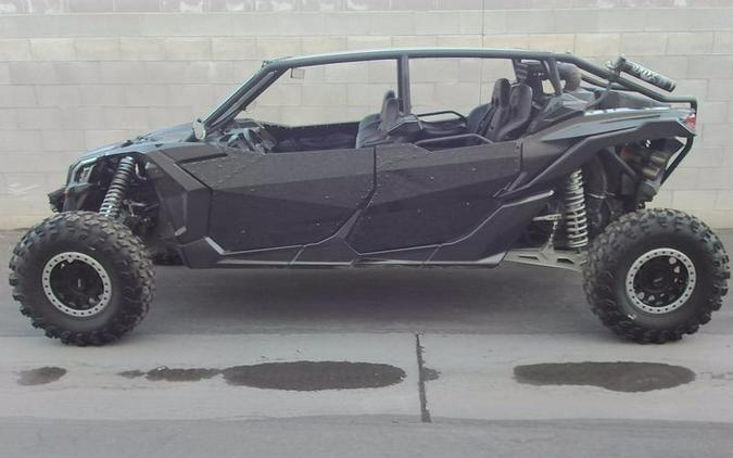 2018 Can-Am® Maverick™ X3 MAX X™ rs TURBO R