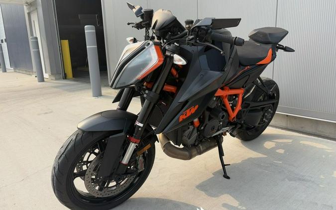 2020 KTM 1290 Super Duke R