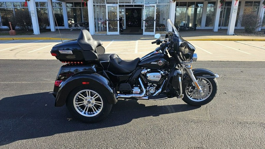 2024 Harley-Davidson Trike FLHTCUTG - Tri Glide Ultra