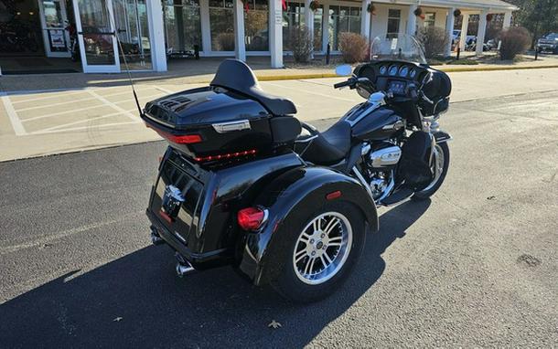 2024 Harley-Davidson Trike FLHTCUTG - Tri Glide Ultra