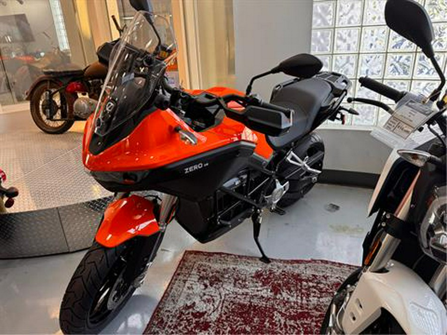 2025 Zero Motorcycles DS
