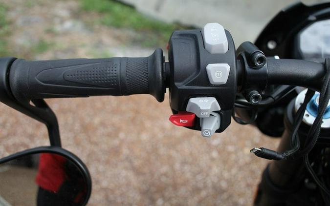 2019 Triumph Speed Triple RS Matt Jet Black RS