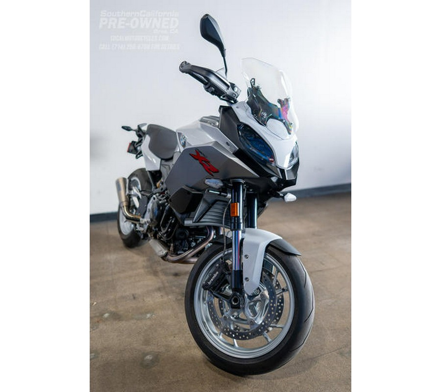 2023 BMW F 900 XR Light White