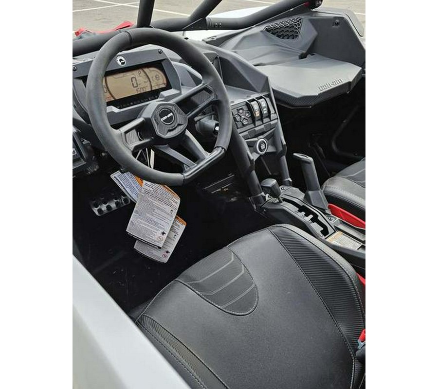 2025 Can-Am® Maverick X3 X rc Turbo RR 72