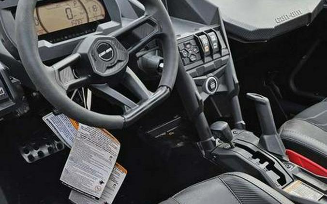 2025 Can-Am® Maverick X3 X rc Turbo RR 72