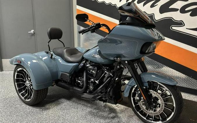 2024 Harley-Davidson® FLTRT - Road Glide® 3