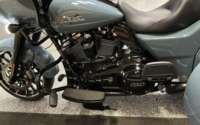 2024 Harley-Davidson® FLTRT - Road Glide® 3