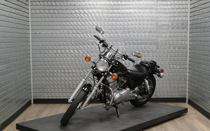 2025 YAMAHA V STAR 250