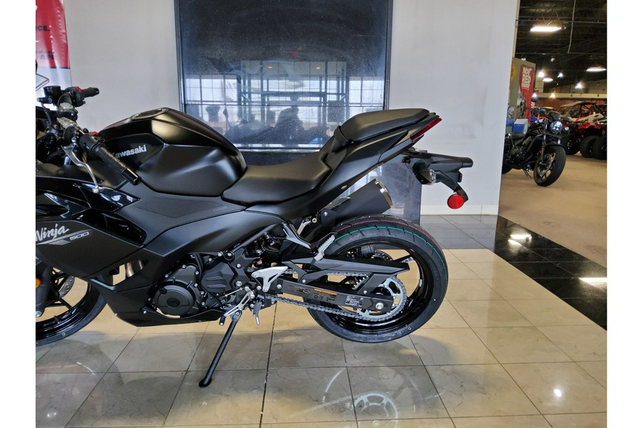 2026 Kawasaki NINJA 500 BASE