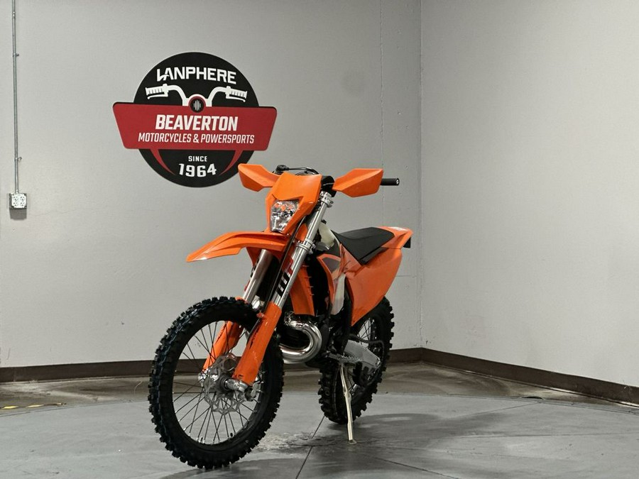 2026 KTM XC 300 W