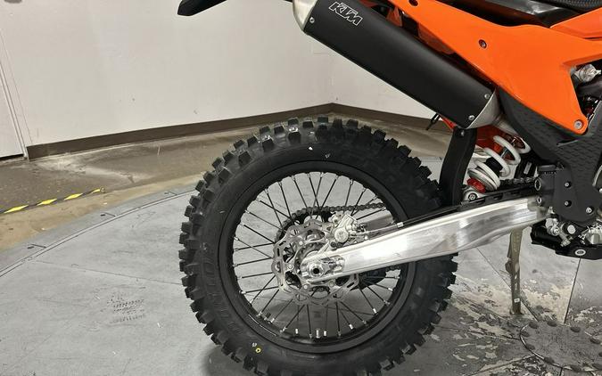 2026 KTM XC 300 W