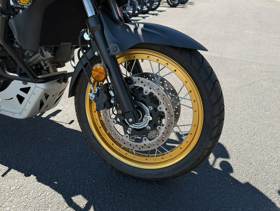 2023 Suzuki V-Strom 650 white