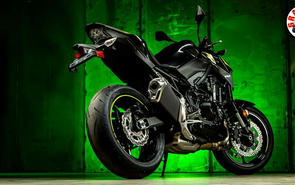 2024 Kawasaki Z900 ABS Metallic Spark Black/Metallic Matte Dark Gray