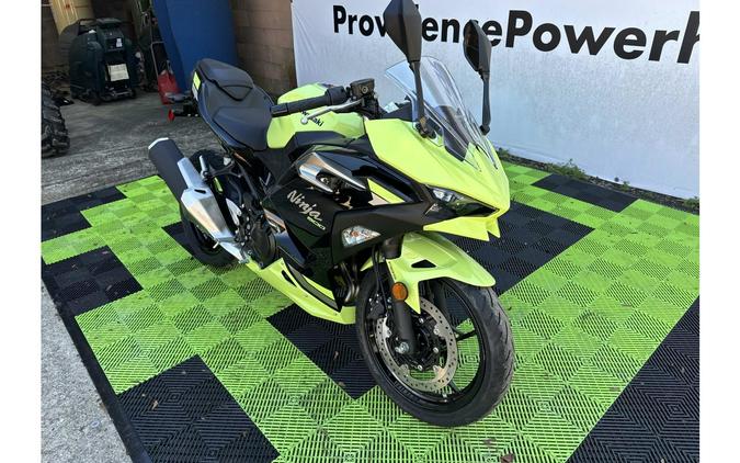 2026 Kawasaki Ninja® 500 ABS