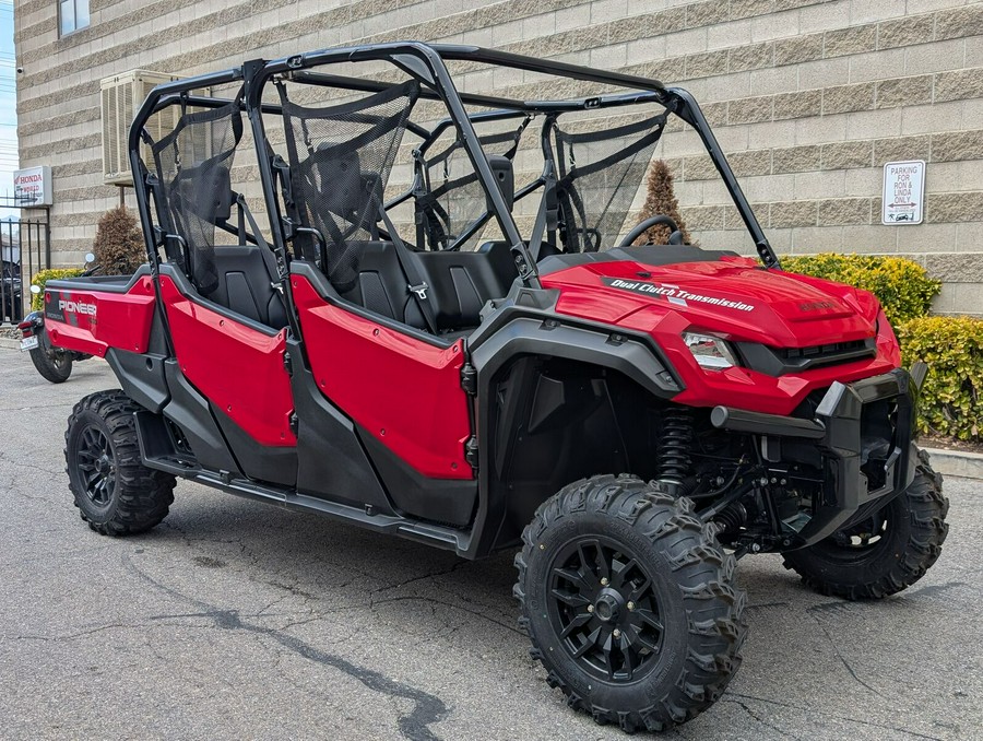 2024 Honda Pioneer 1000-6 Deluxe Crew