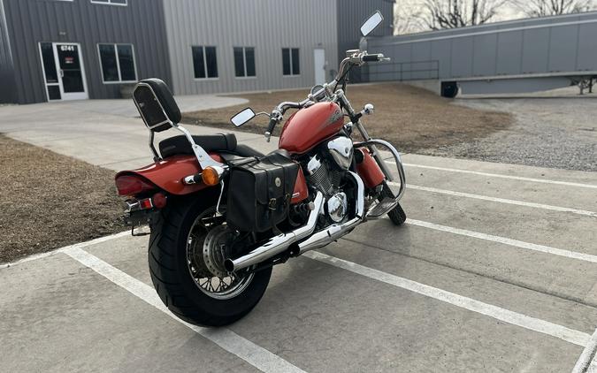 2005 Honda VT600CD5 Shadow Deluxe - M602313