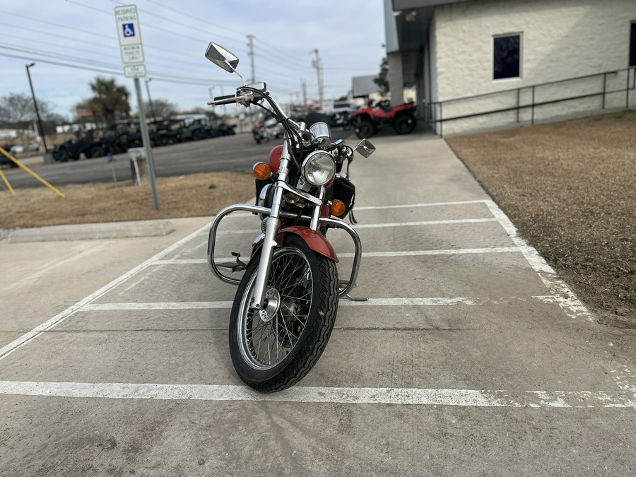 2005 Honda VT600CD5 Shadow Deluxe - M602313