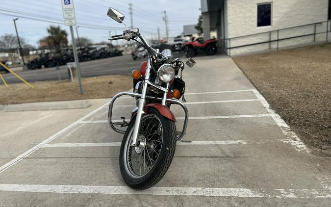 2005 Honda VT600CD5 Shadow Deluxe - M602313