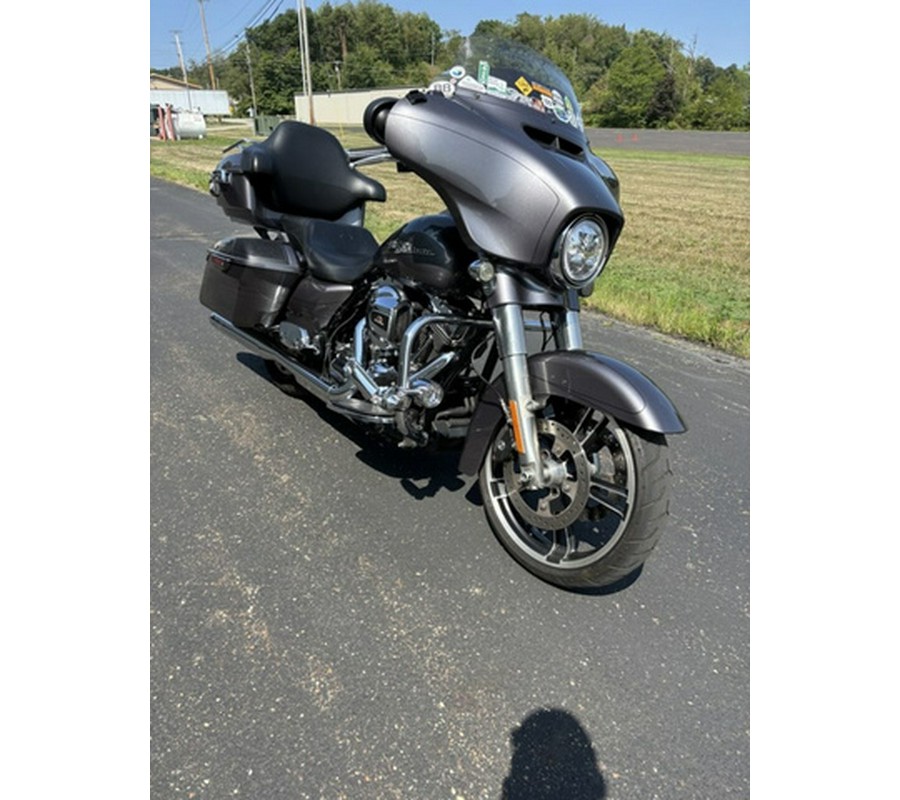 2014 Harley-Davidson FLHXS - Street Glide Special