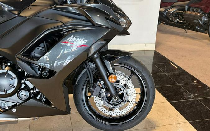 2026 Kawasaki Ninja 650 Base