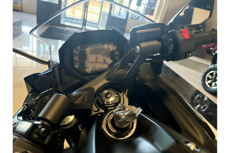 2026 Kawasaki NINJA 650 BASE