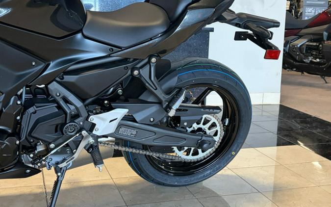 2026 Kawasaki Ninja 650 Base