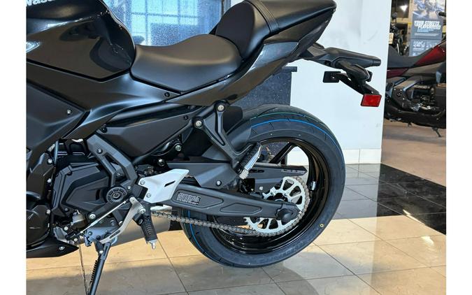 2026 Kawasaki NINJA 650 BASE