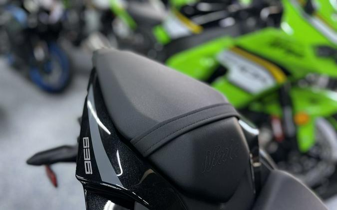 2026 Kawasaki Ninja® ZX™-6R ABS