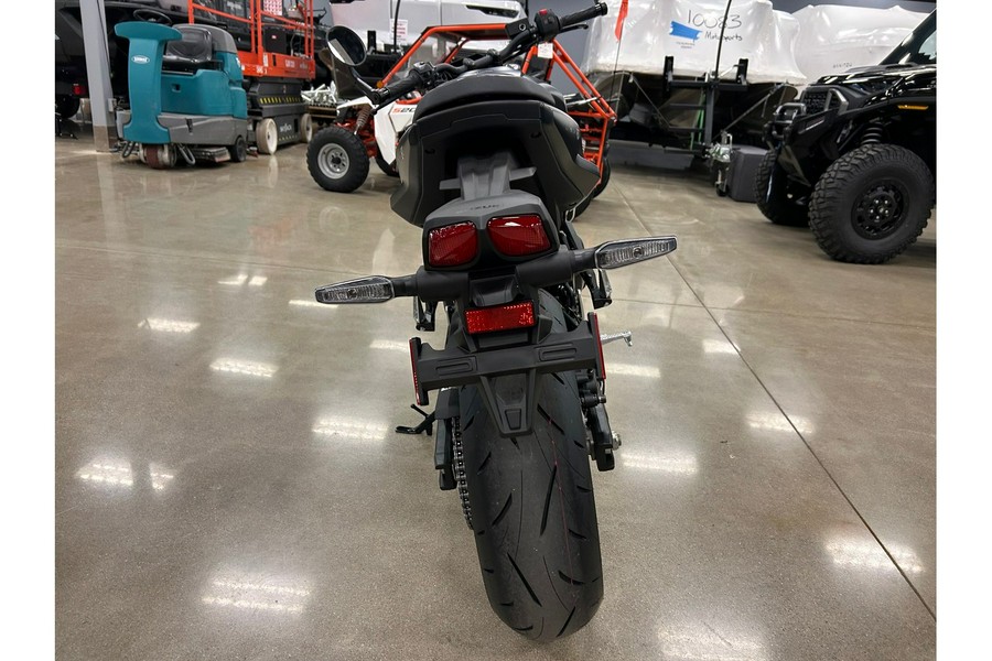 2026 GSX-8T - Suzuki