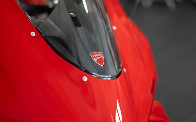 2025 Ducati Panigale V4 S