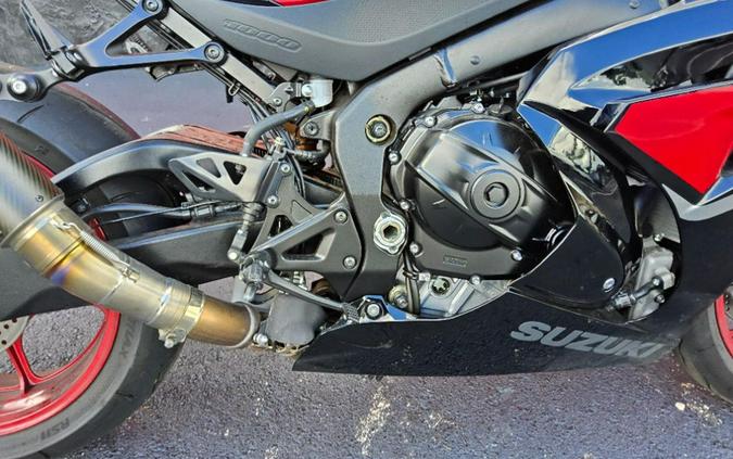 2025 Suzuki GSX-R1000