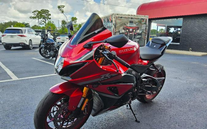 2025 Suzuki GSX-R1000
