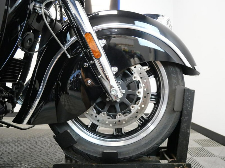 2023 Indian Motorcycle® Roadmaster® Black Metallic