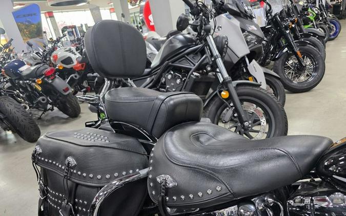 2010 Harley-Davidson Softail FLSTC - Heritage Classic