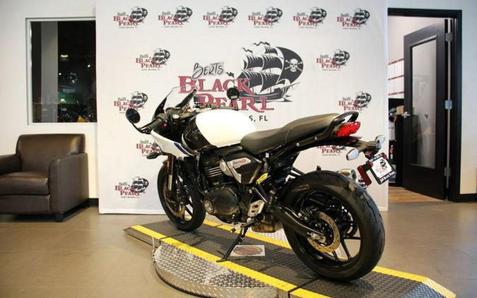 2026 Triumph THRUXTON WHITE / STORM