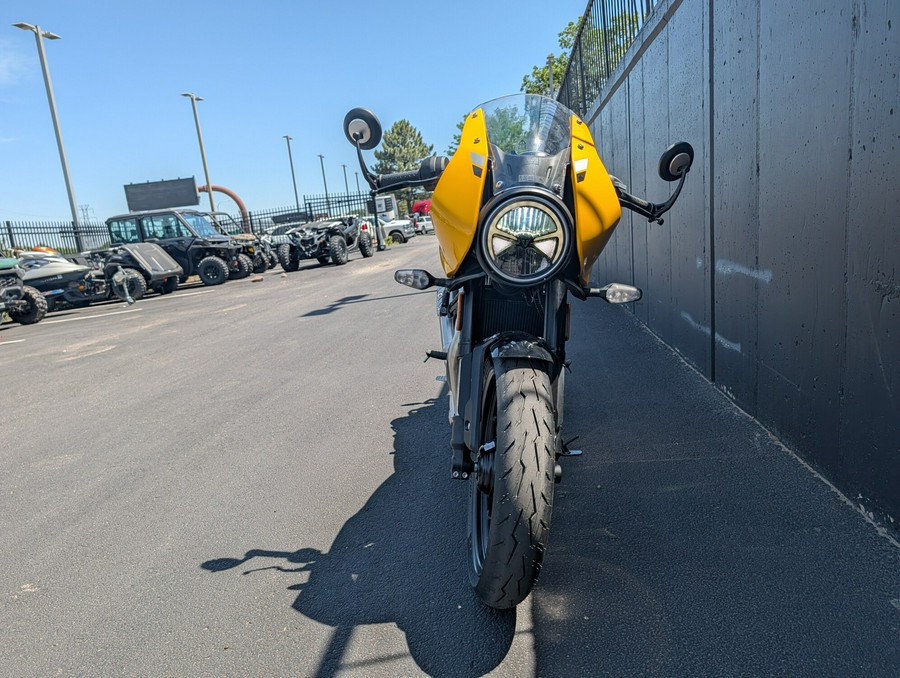 2026 Triumph Thruxton 400