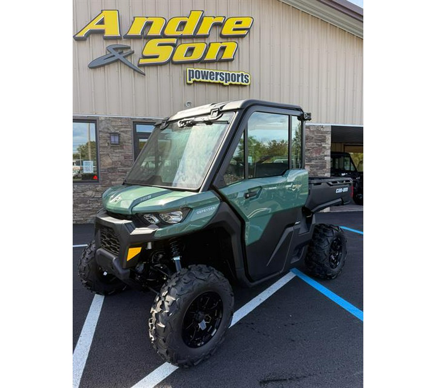 2026 Can-Am Defender DPS CAB