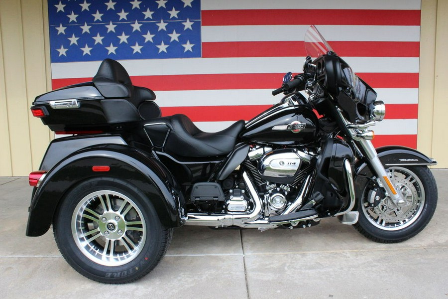 2024 Harley-Davidson® FLHTCUTG - Tri Glide® Ultra