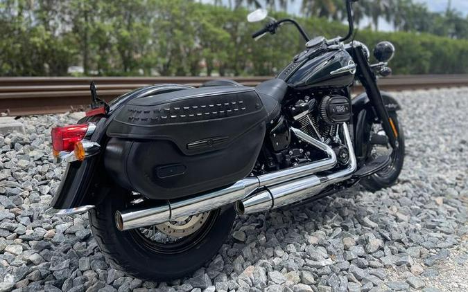 2020 Harley-Davidson® FLHC - Softail® Heritage Classic