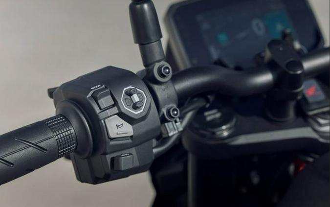 2025 Honda 750 HORNET