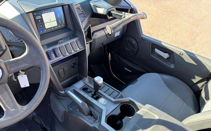 2025 Yamaha Wolverine RMax4 1000 XT-R Edition