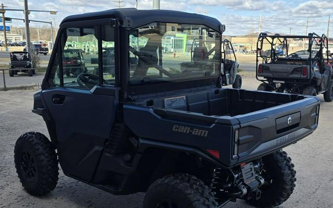 2026 Can-Am® Defender XT CAB HD11 With 10.25 in.display