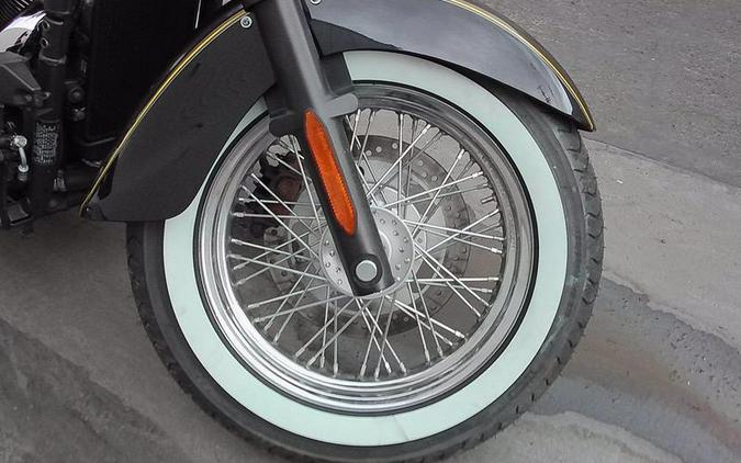 2023 Kawasaki Vulcan® 900 Classic