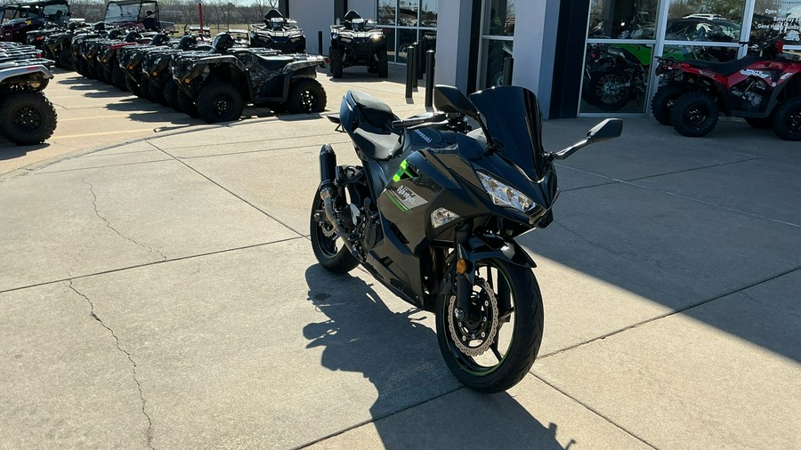 2023 Kawasaki Ninja® 400 ABS