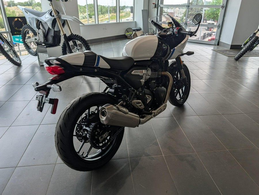 2026 Triumph Thruxton 400