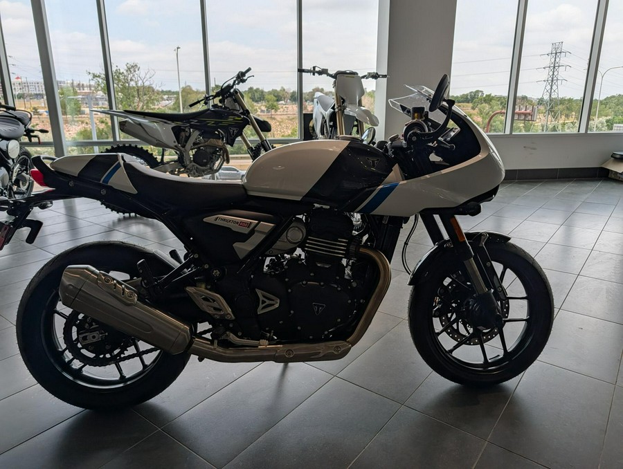 2026 Triumph Thruxton 400