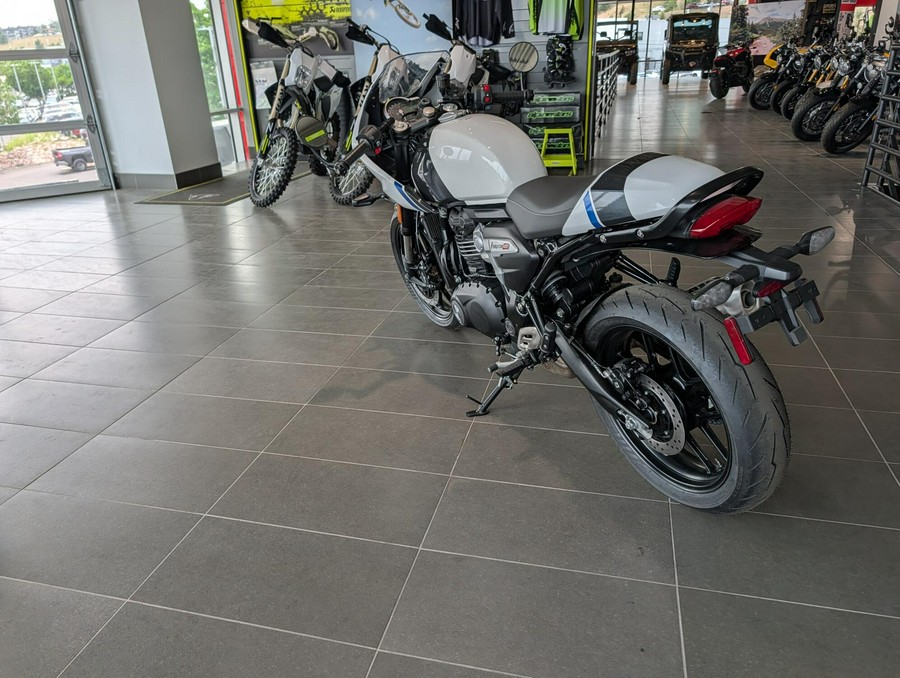 2026 Triumph Thruxton 400