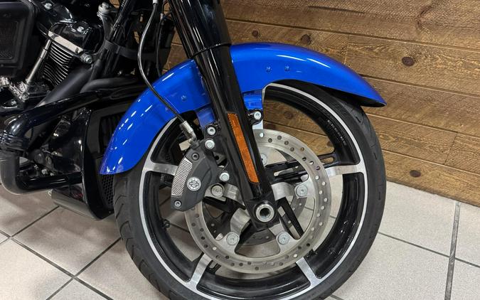 2024 Harley-Davidson® Street Glide® Blue Burst FLHX