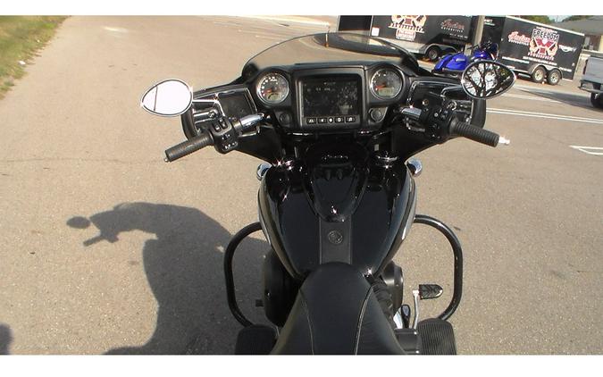 2022 CHIEFTAIN, BLACK METALLIC, 49ST - Indian Motorcycle