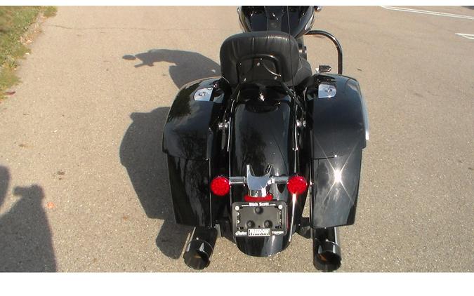 2022 CHIEFTAIN, BLACK METALLIC, 49ST - Indian Motorcycle